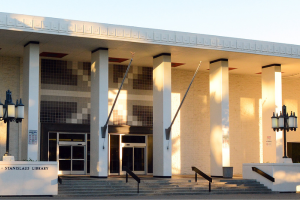 Picture of the exterior of the Modesto Library.